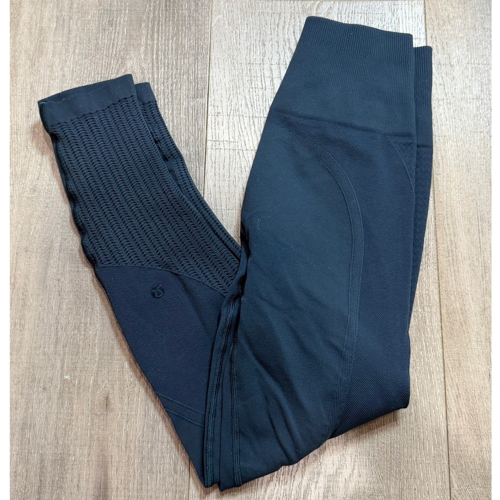 Lululemon Ebb to Street Tight Blue Seamless High Rise Leggings